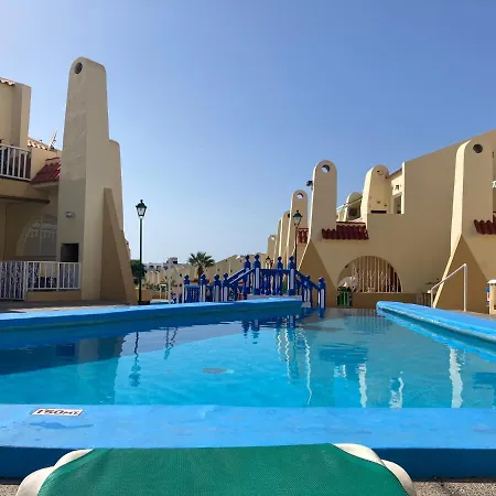 Luxury Flat, Few Minutes From Fanabe Beach! * 아데제