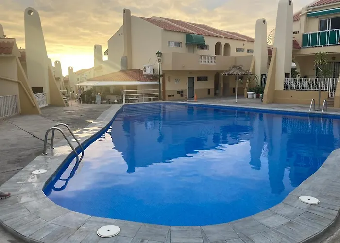 Appartement Luxury Flat, Few Minutes From Fanabe Beach!