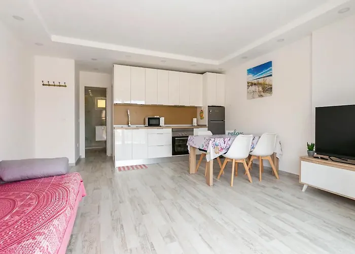 Апартаменти Luxury Flat, Few Minutes From Fanabe Beach! Адехе