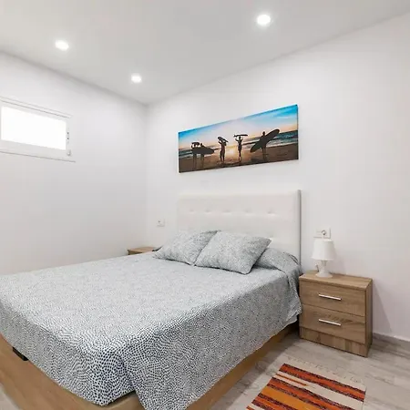 Luxury Flat, Few Minutes From Fanabe Beach! Apartmán