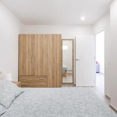 Luxury Flat, Few Minutes From Fanabe Beach!